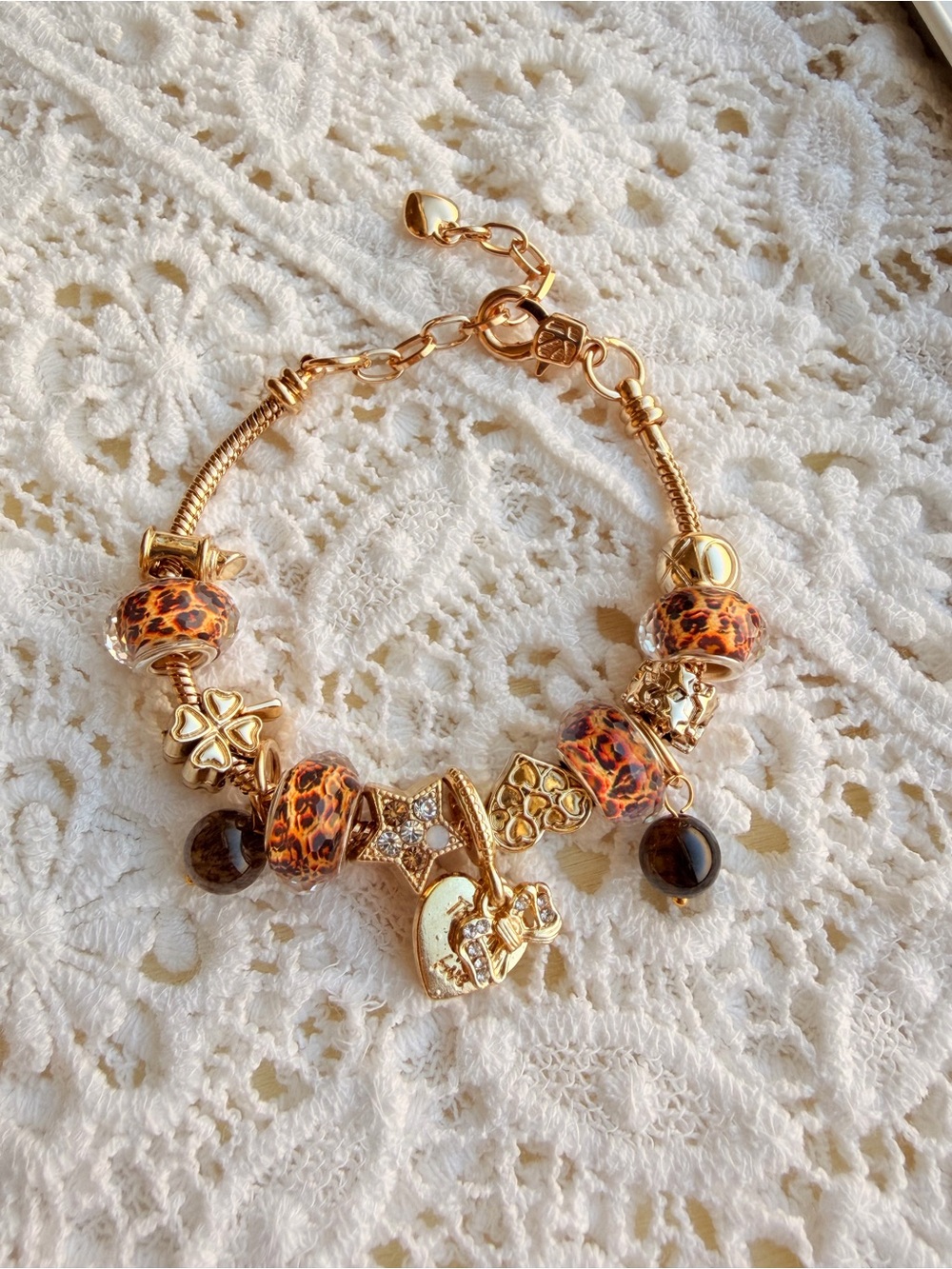 Gold Leopard Bead Charm Bracelet - Luxury Style - Picture 3 of 5